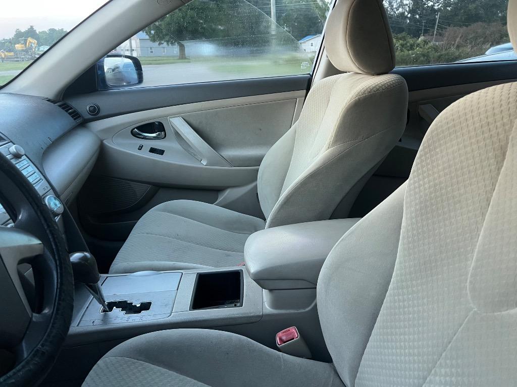 2009 Toyota Camry - $2,102