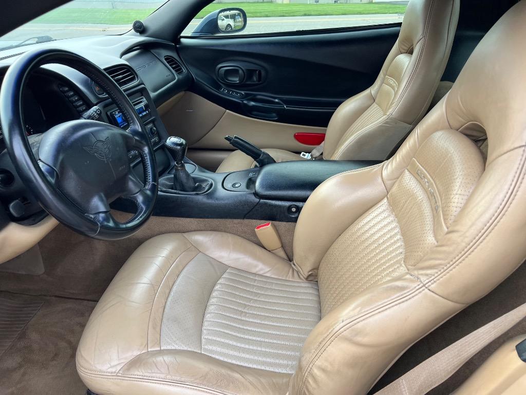 2001 Chevrolet Corvette - $14,995
