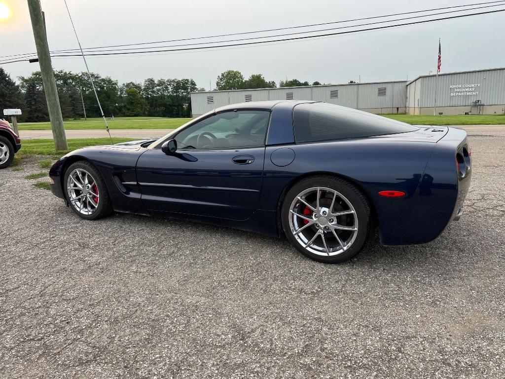 2001 Chevrolet Corvette - $14,995
