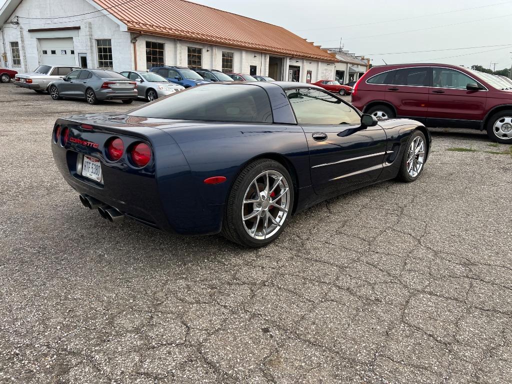 2001 Chevrolet Corvette - $14,995