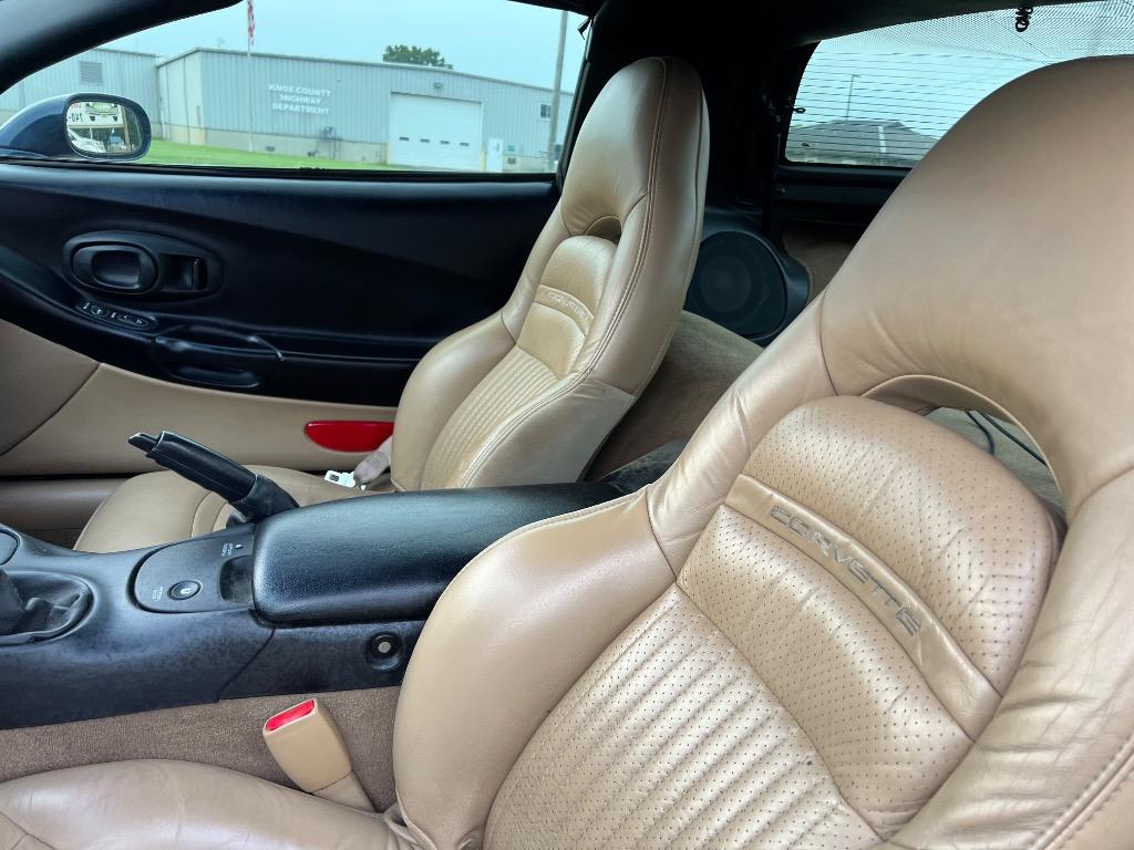 2001 Chevrolet Corvette - $14,995