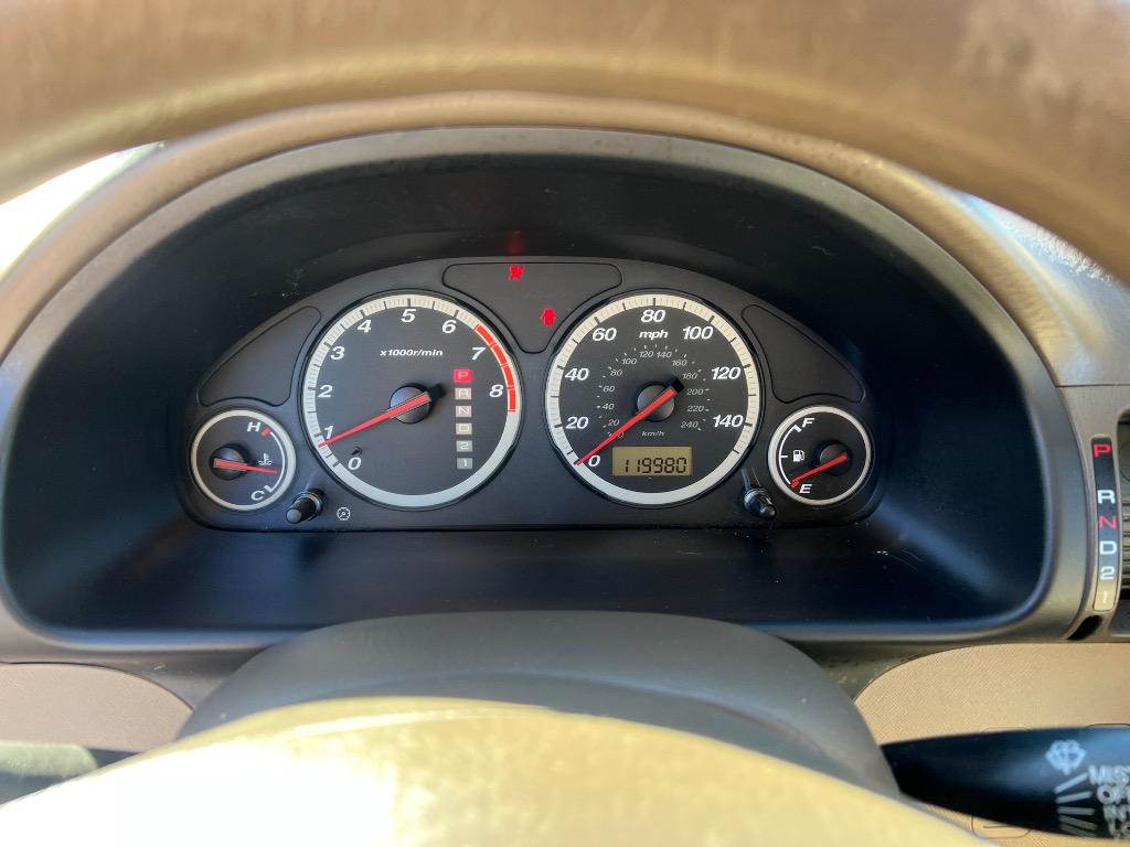 2005 Honda CR-V - $8,597