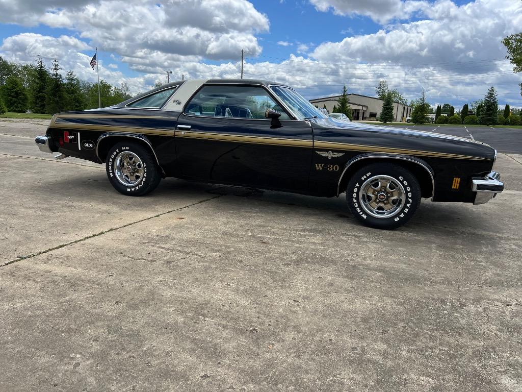 1974 Oldsmobile Cutlass - $59,995