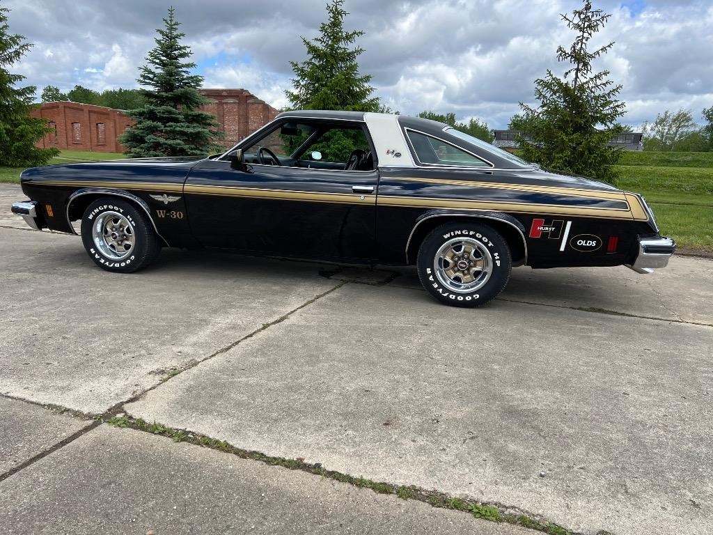 1974 Oldsmobile Cutlass - $59,995
