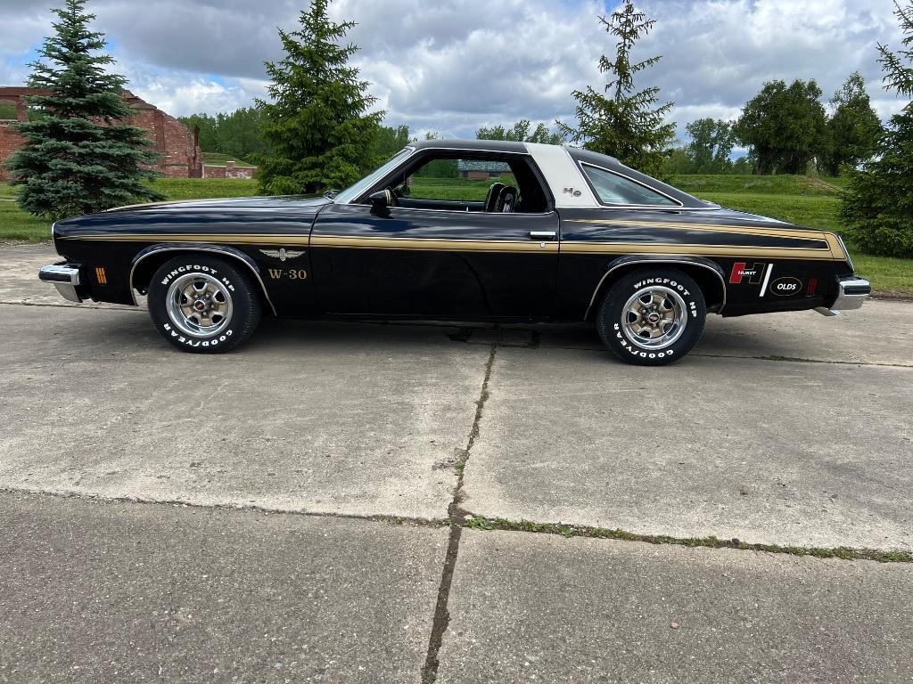 1974 Oldsmobile Cutlass - $59,995