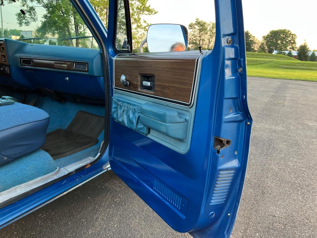 1974 Chevrolet C10 - $16,800