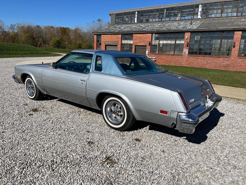 1977 Oldsmobile Cutlass - $14,995