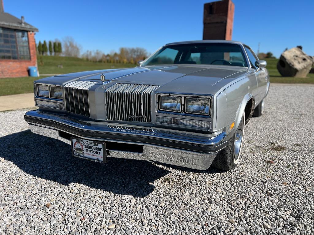 1977 Oldsmobile Cutlass - $14,995