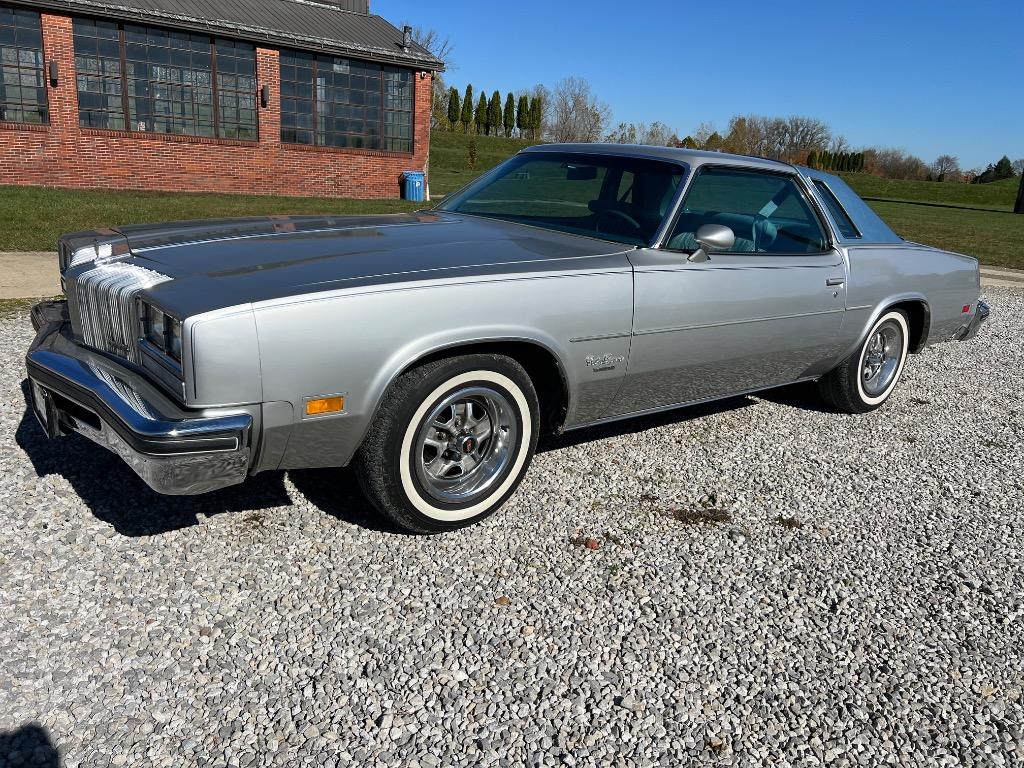 1977 Oldsmobile Cutlass - $14,995