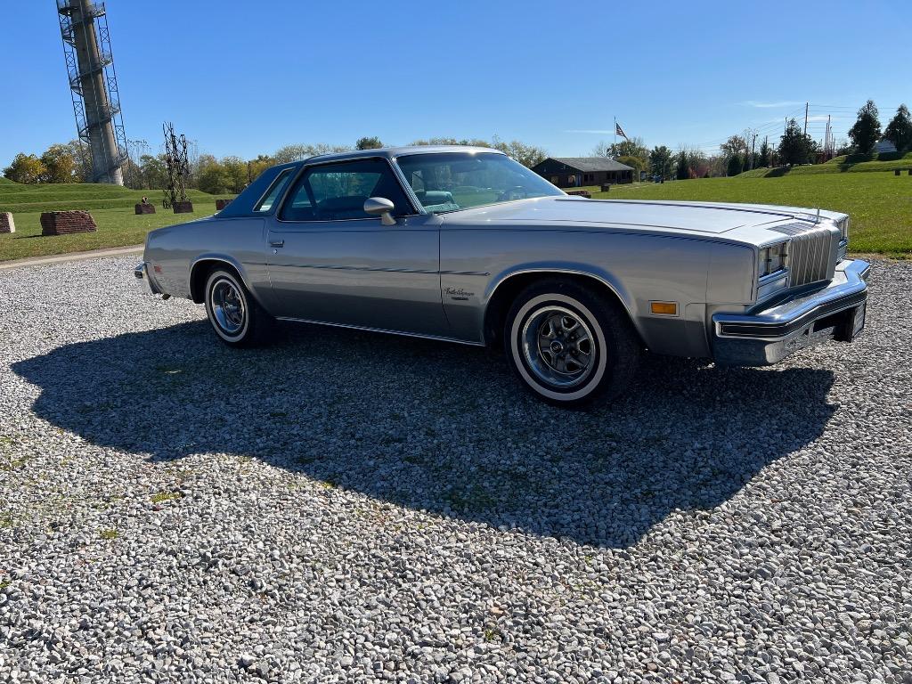 1977 Oldsmobile Cutlass - $14,995