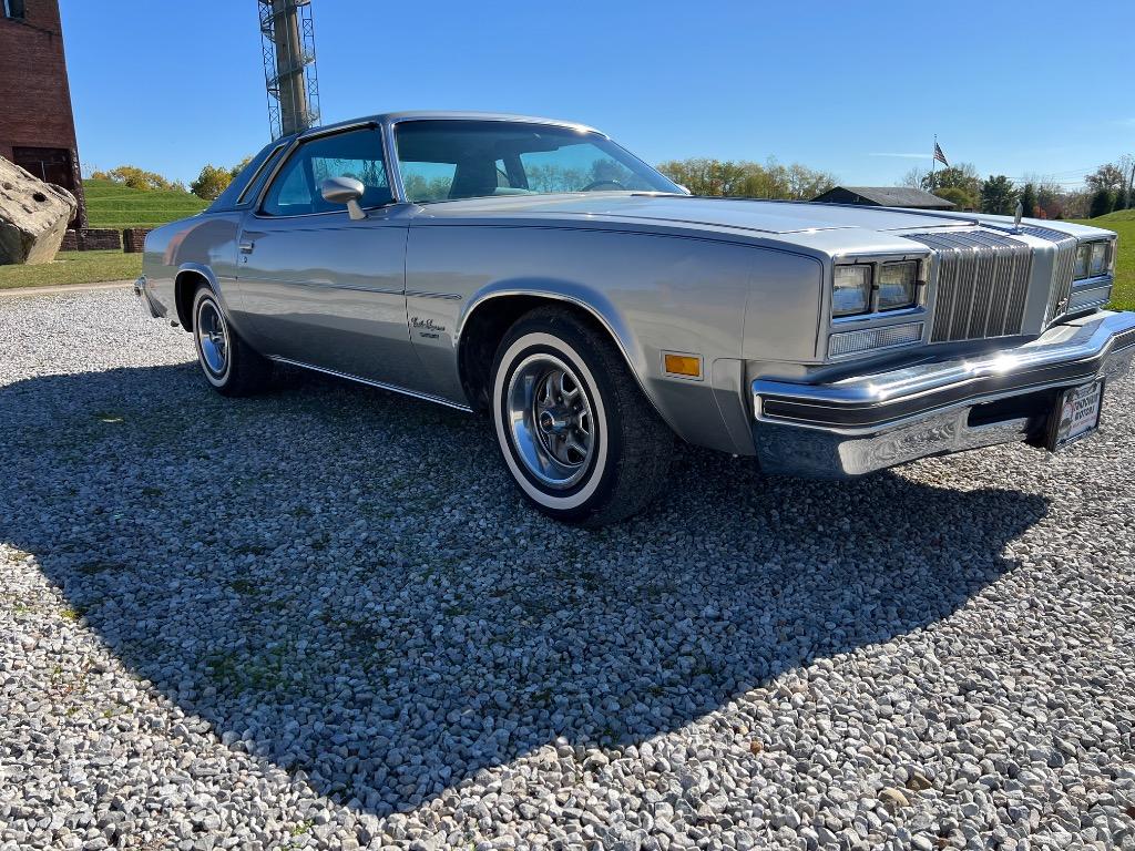 1977 Oldsmobile Cutlass - $14,995