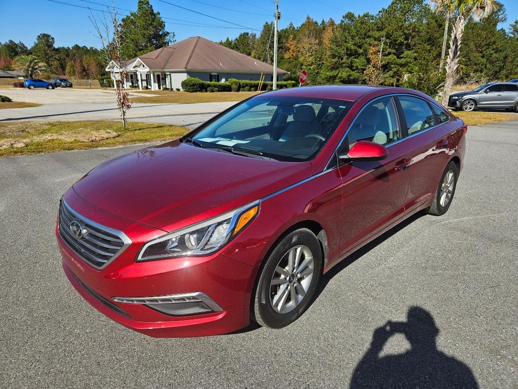2015 Hyundai Sonata - $10,500