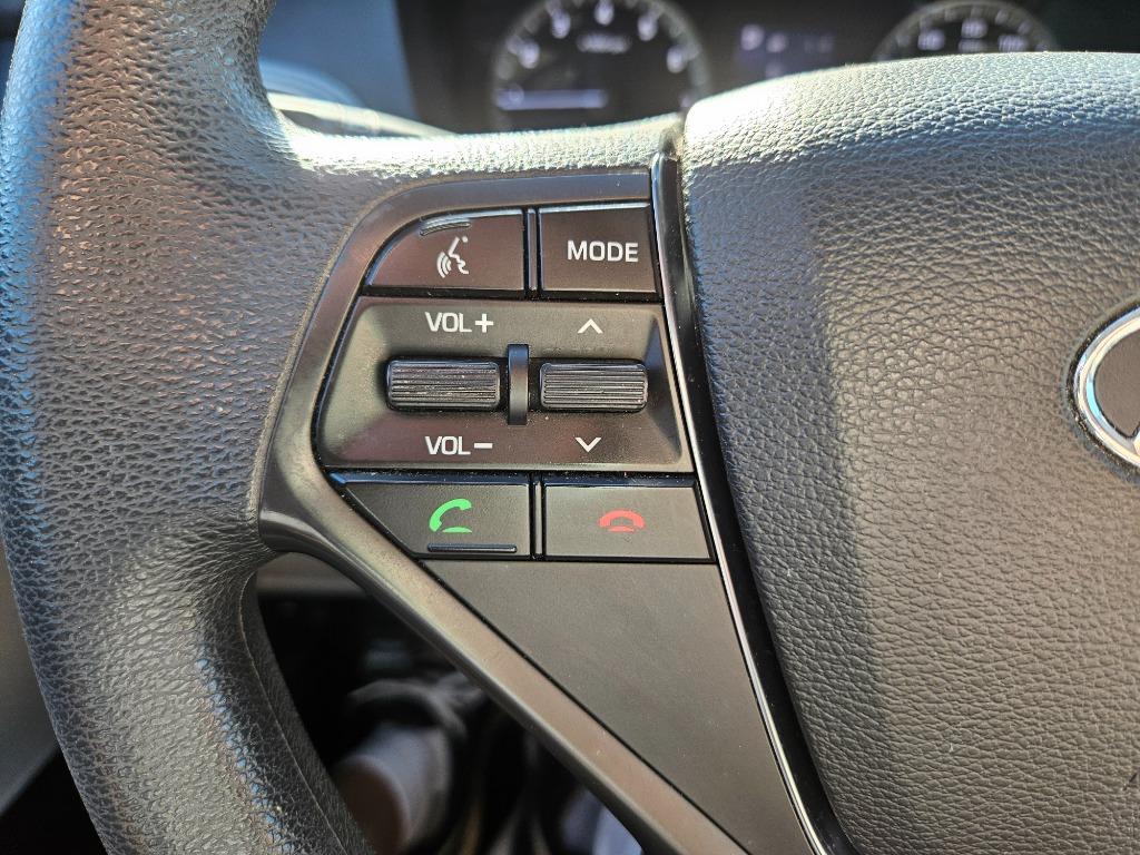 2015 Hyundai Sonata - $10,500