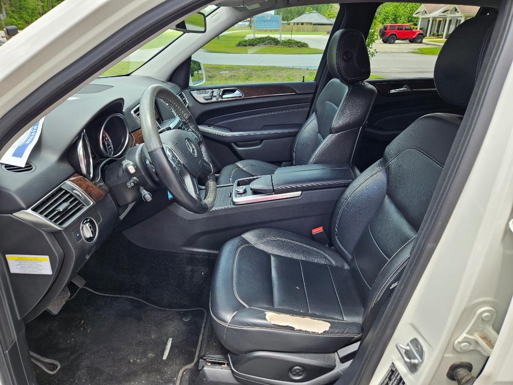2012 Mercedes-Benz Ml-class - $11,000