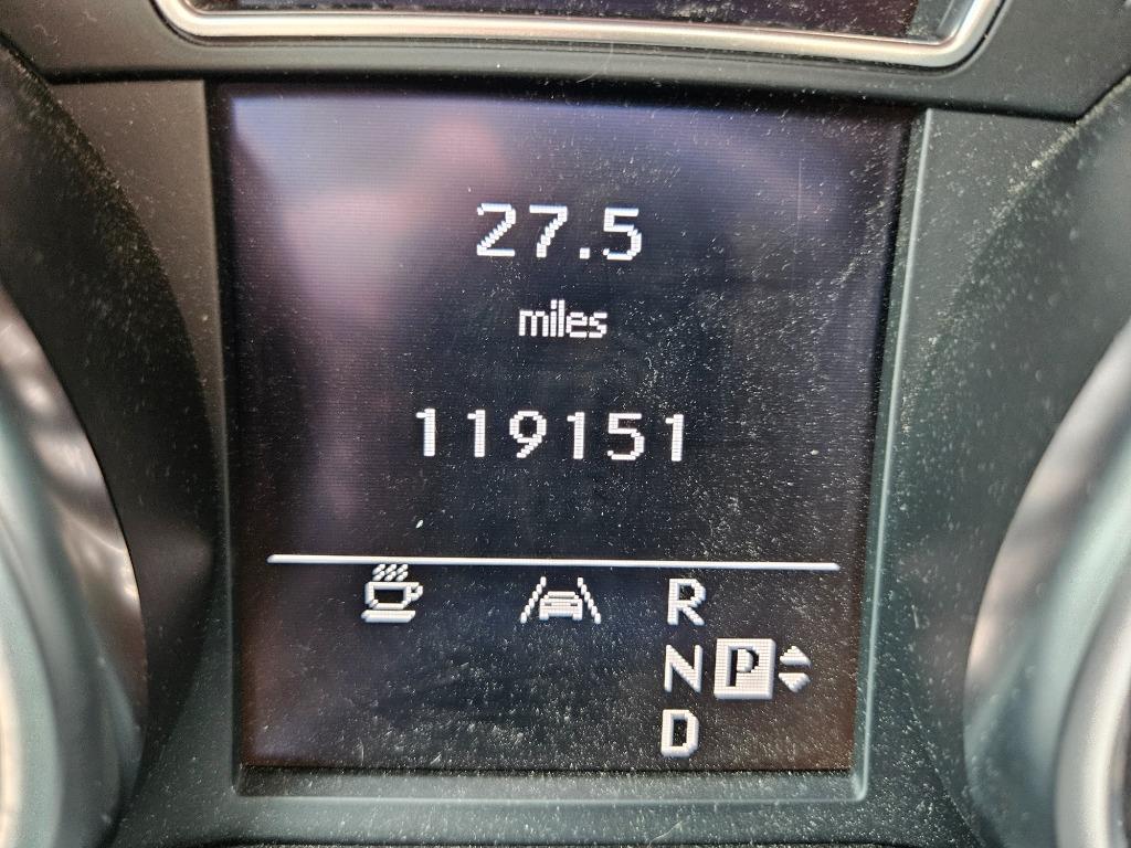 2012 Mercedes-Benz Ml-class - $11,000