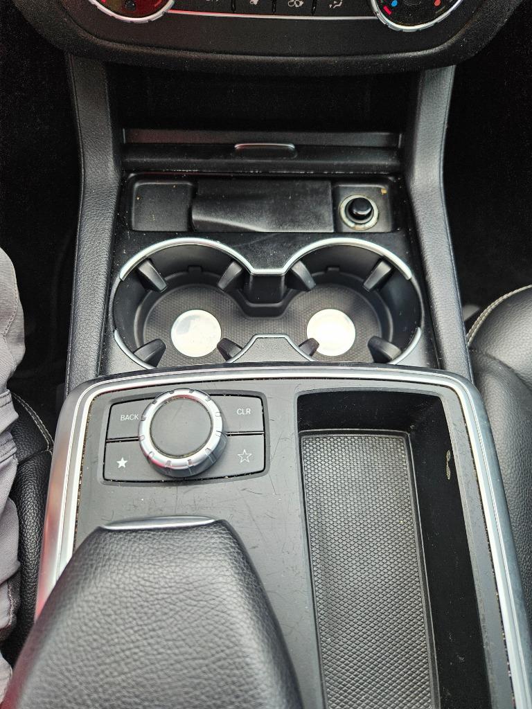 2012 Mercedes-Benz Ml-class - $11,000