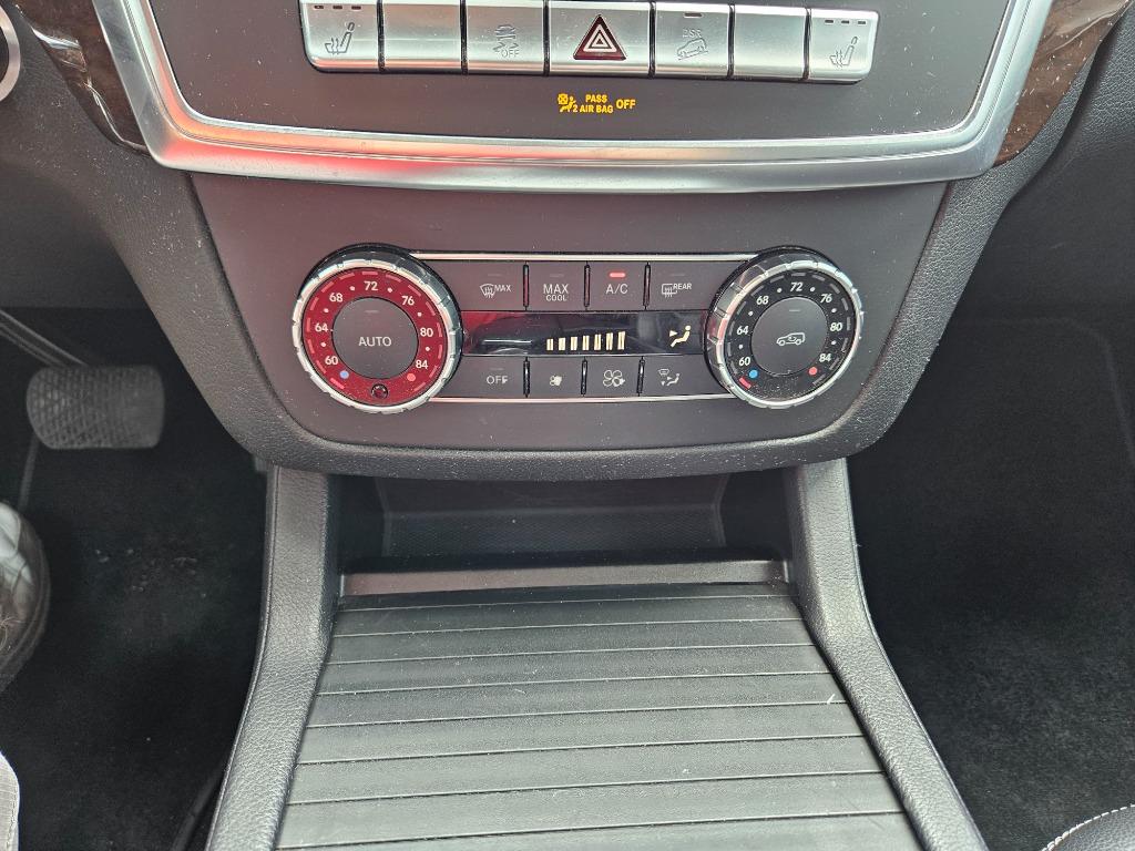 2012 Mercedes-Benz Ml-class - $11,000