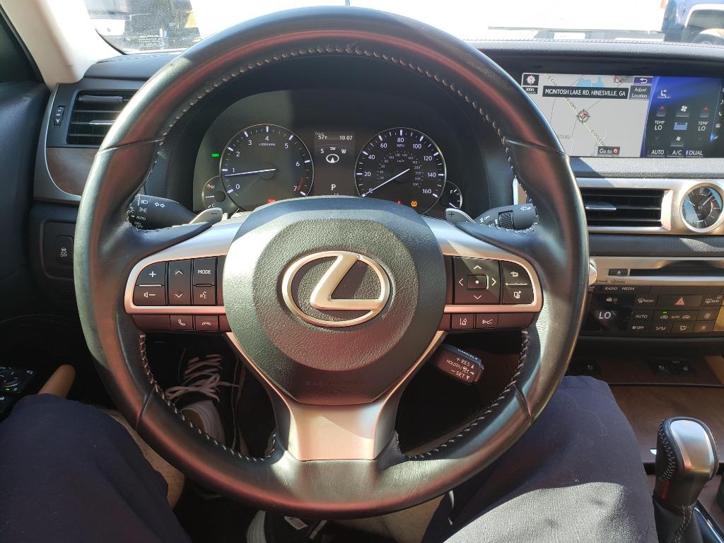 2017 Lexus GS 350 photo