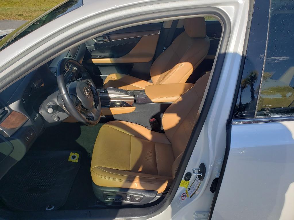 2017 Lexus GS 350 photo