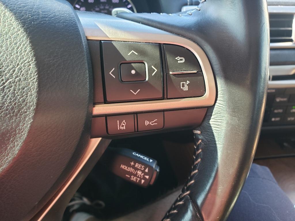 2017 Lexus GS 350 photo