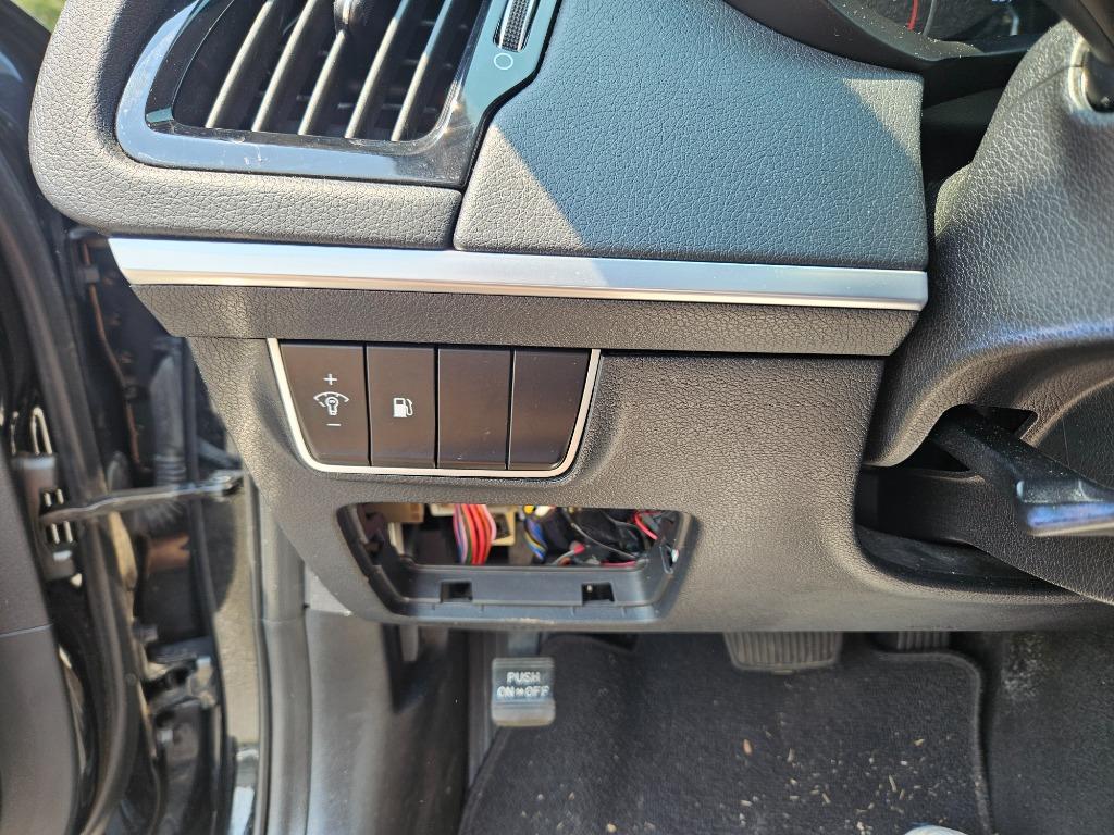2018 Kia Stinger - $19,000