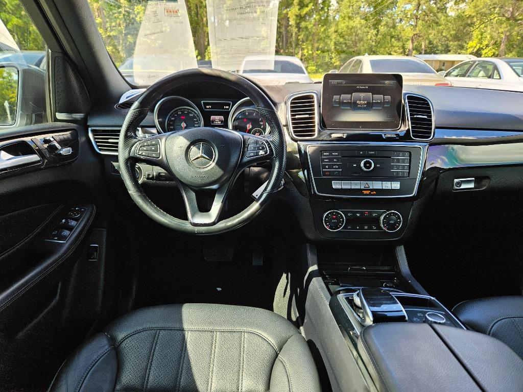 2018 Mercedes-Benz E-Class - $17,500