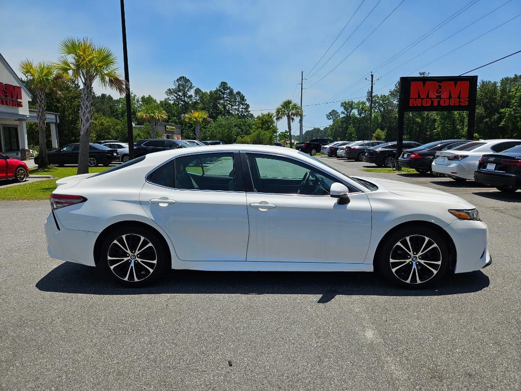 2018 Toyota Camry - $16,000