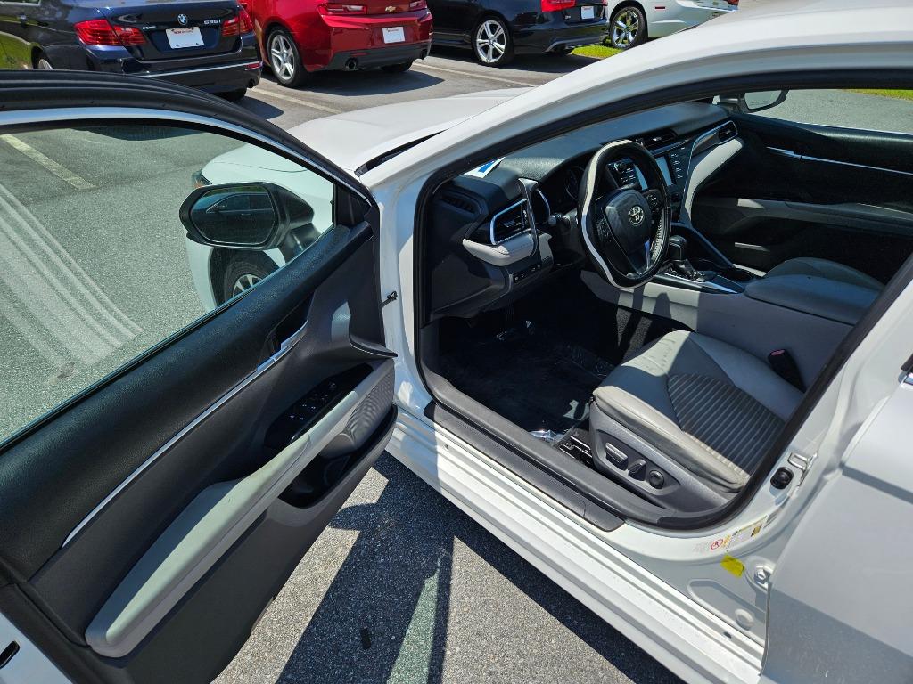 2018 Toyota Camry - $16,000