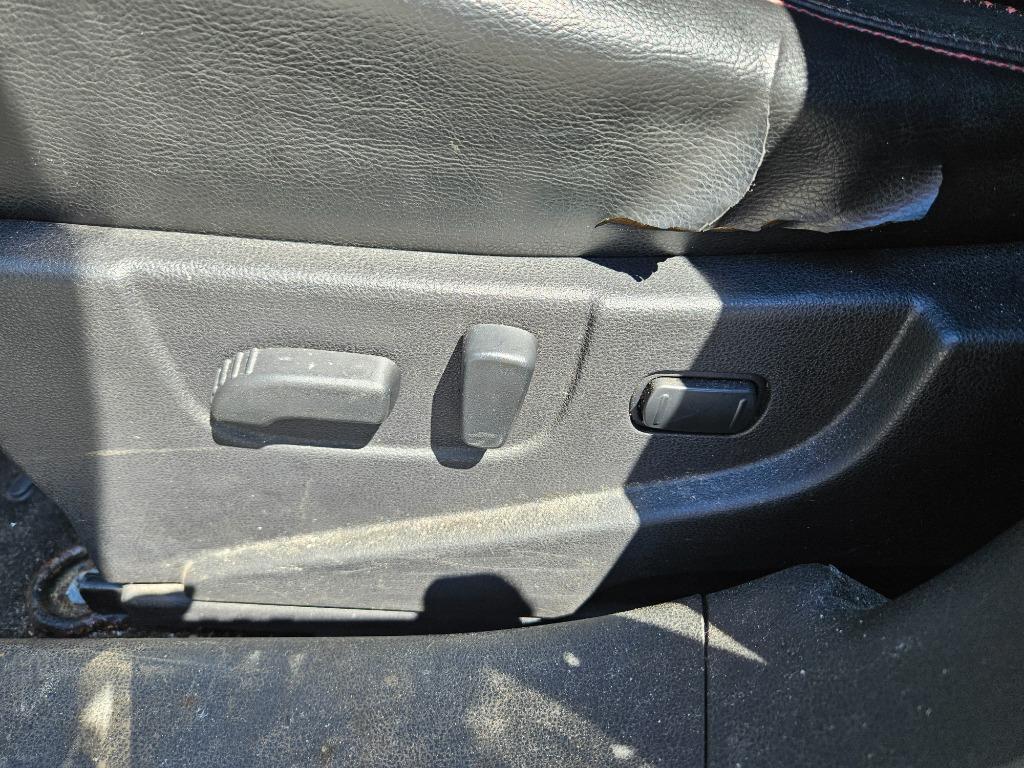 2013 Nissan Rogue - $8,000