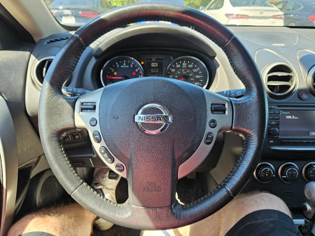 2013 Nissan Rogue - $8,000