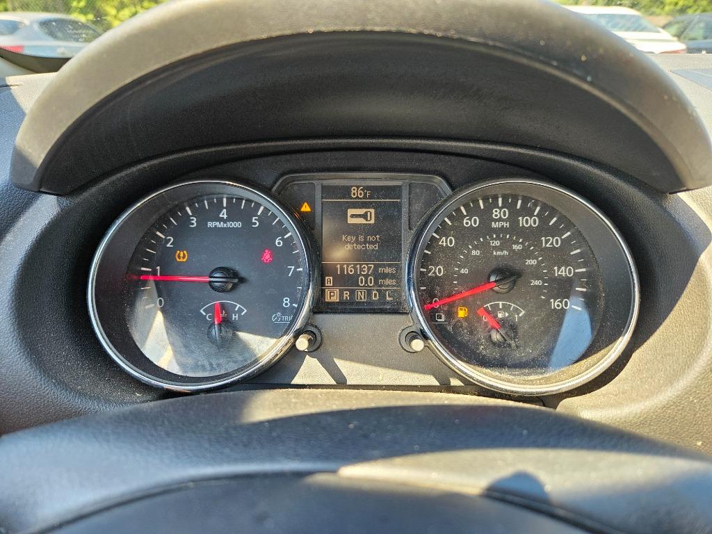 2013 Nissan Rogue - $8,000