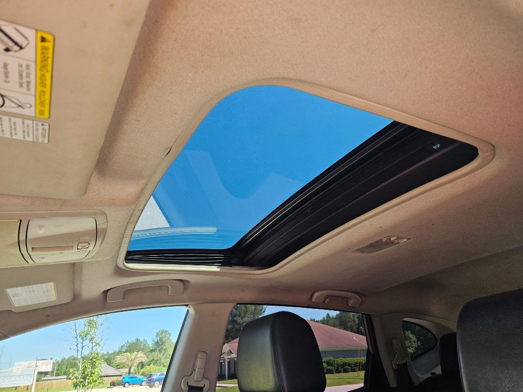 2013 Nissan Rogue - $8,000