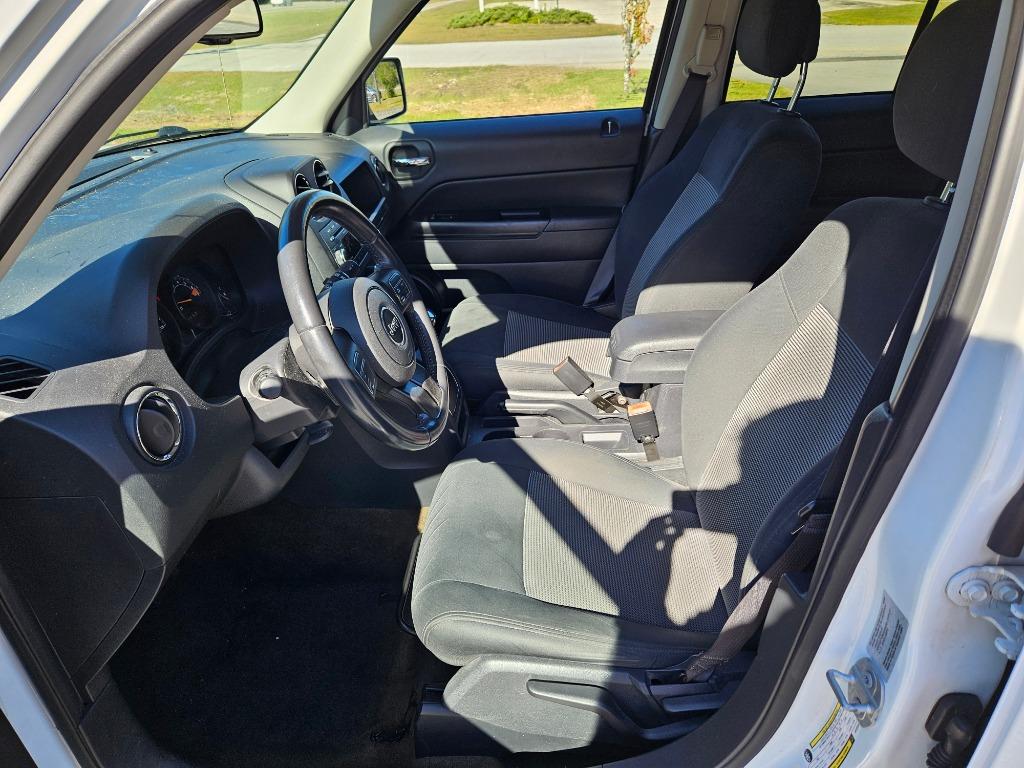 2017 Jeep Patriot - $12,500