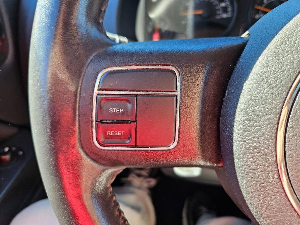 2017 Jeep Patriot - $12,500
