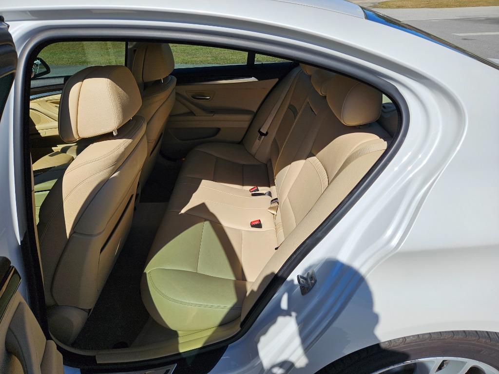 2015 BMW 5-Series 535i photo