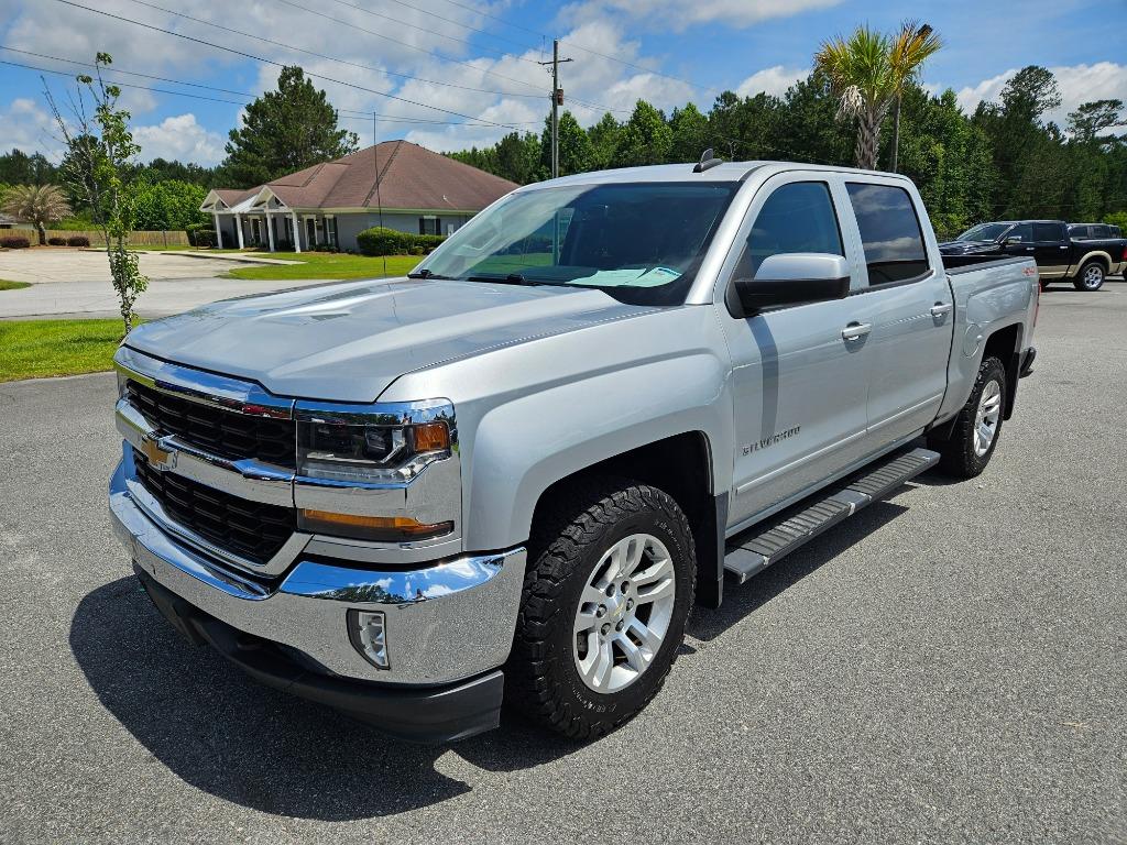2017 Chevrolet Silverado 1500 LT photo