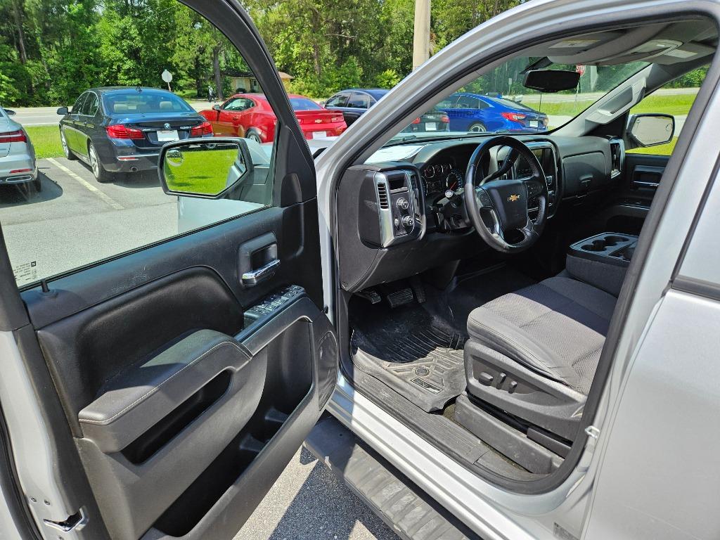 2017 Chevrolet Silverado 1500 LT photo