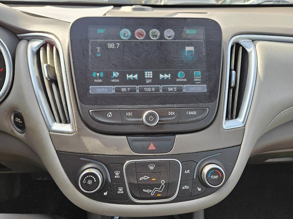 2017 Chevrolet Malibu - $14,000