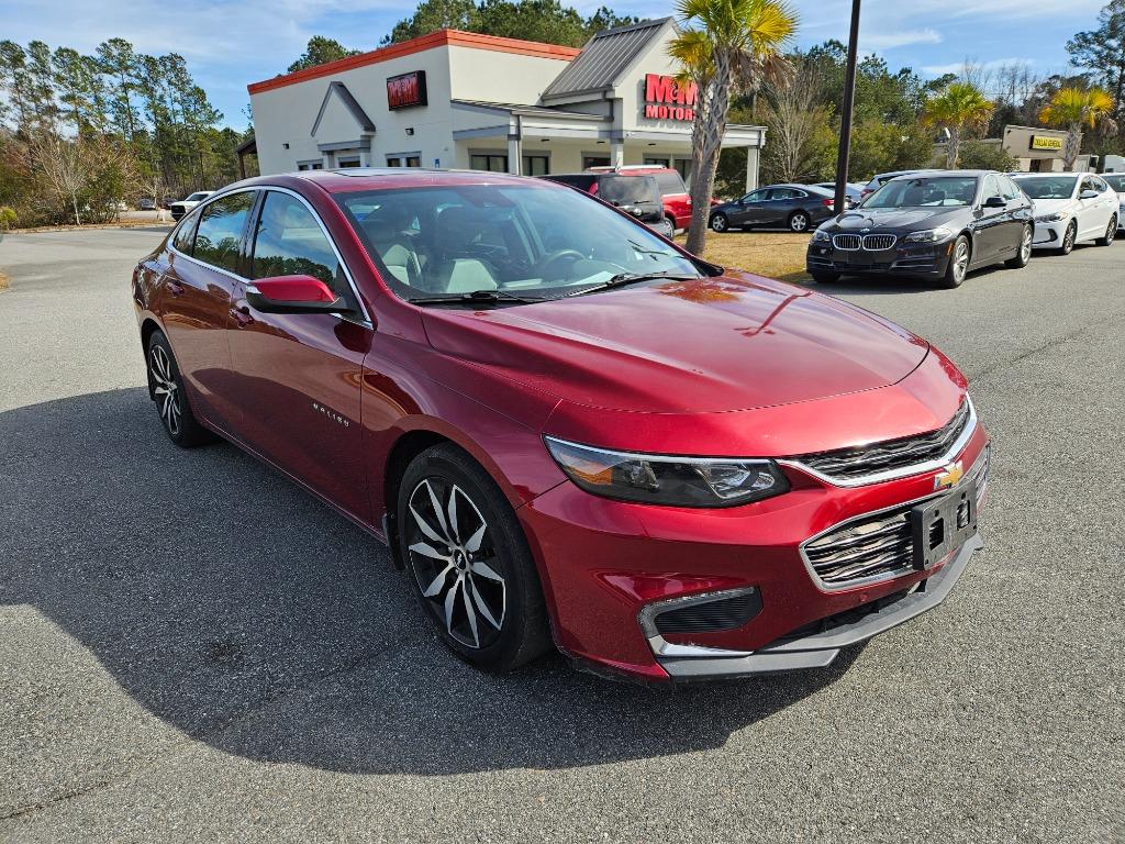 2017 Chevrolet Malibu - $14,000