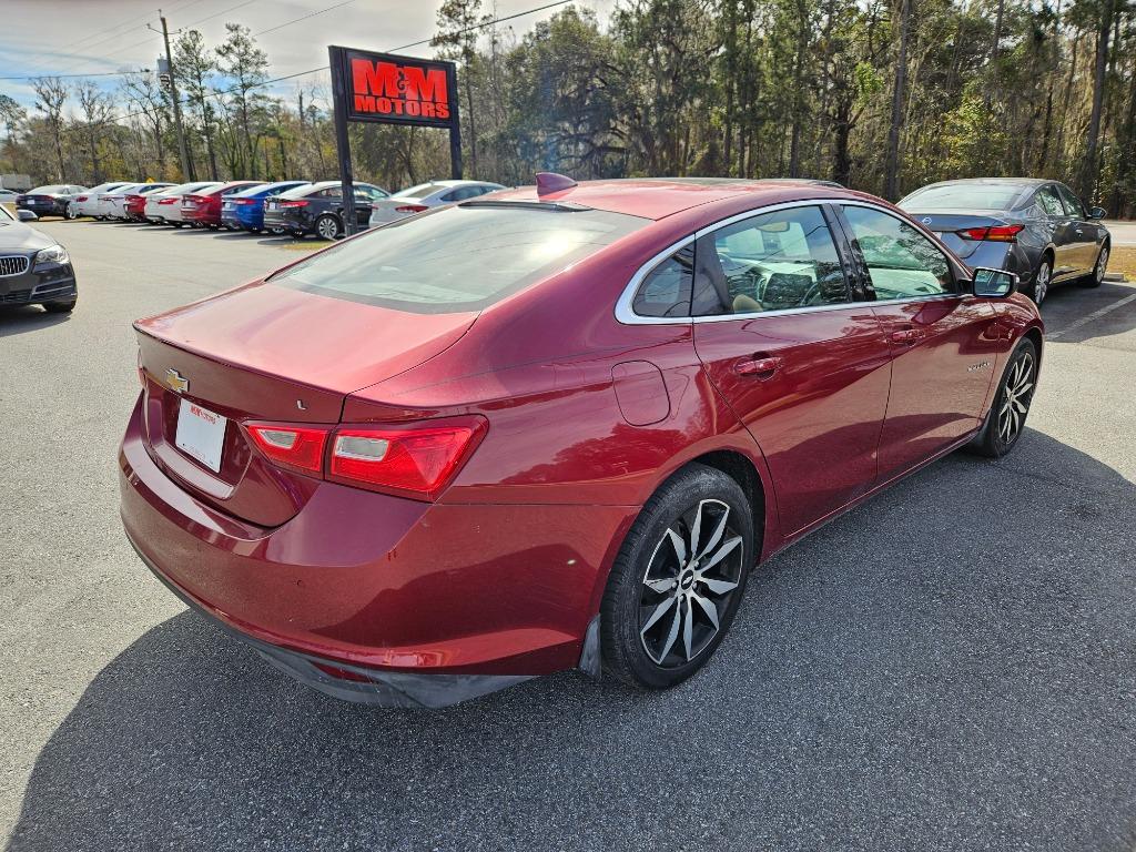 2017 Chevrolet Malibu - $14,000