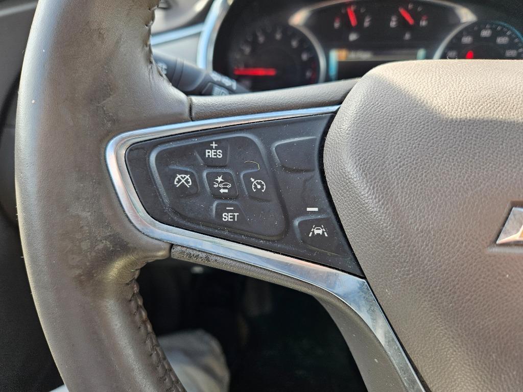 2017 Chevrolet Malibu - $14,000