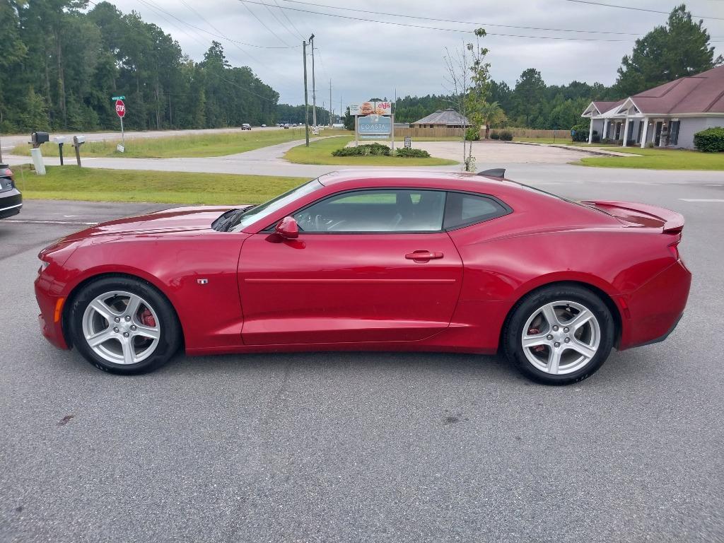 2018 Chevrolet Camaro 1LT photo