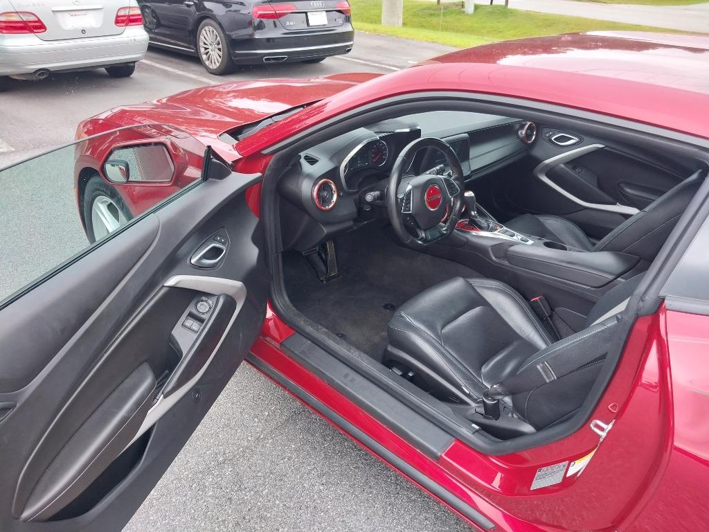2018 Chevrolet Camaro 1LT photo