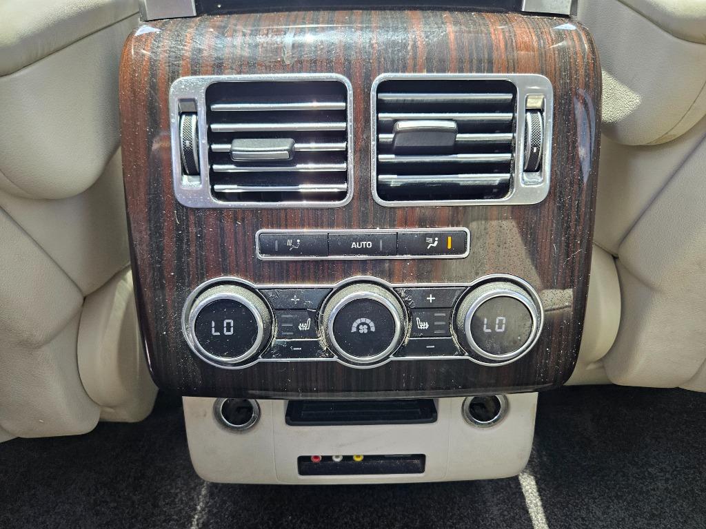 2014 Land Rover Range Rover - $16,000