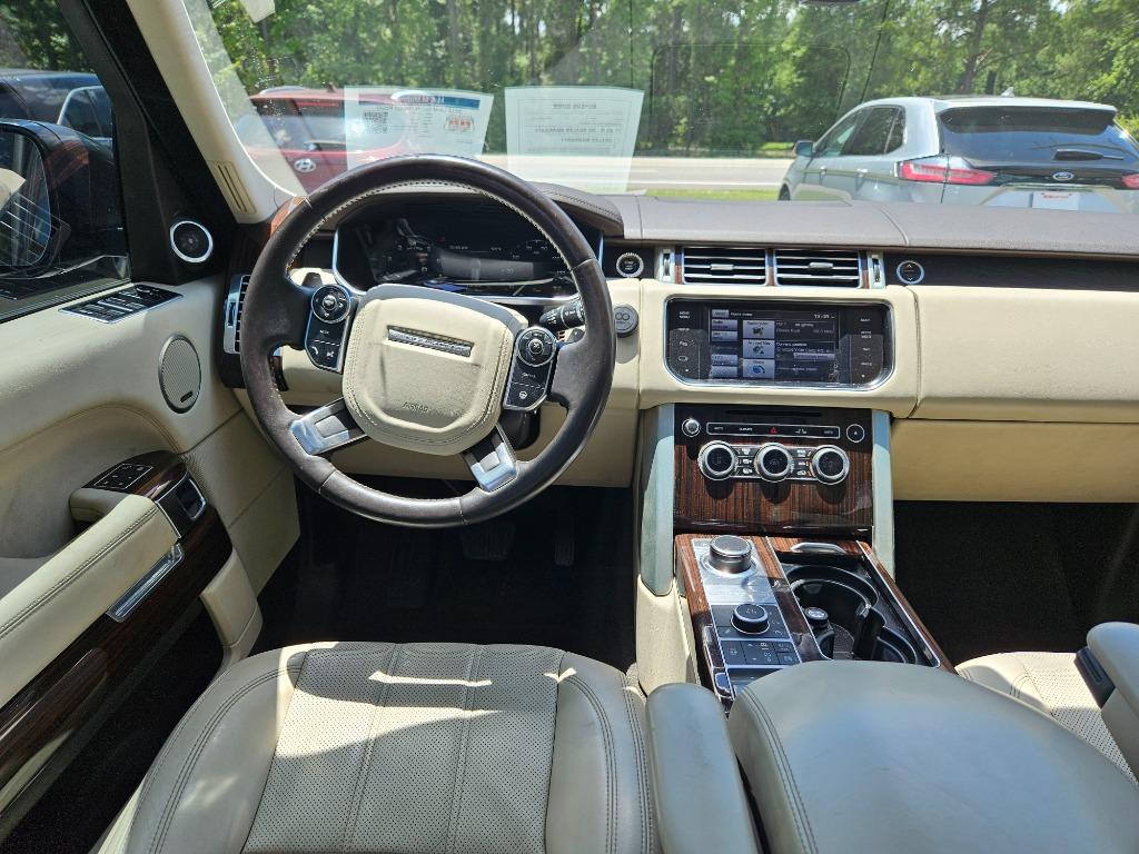 2014 Land Rover Range Rover - $16,000