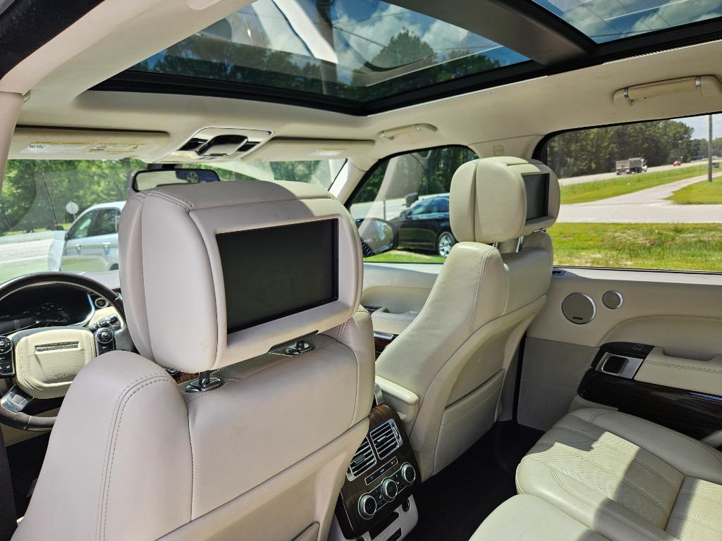 2014 Land Rover Range Rover - $16,000