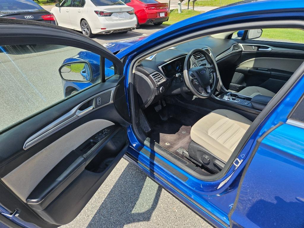 2017 Ford Fusion - $13,000