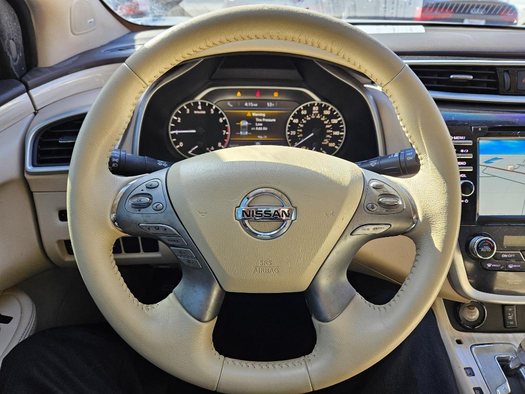 2015 Nissan Murano - $13,000