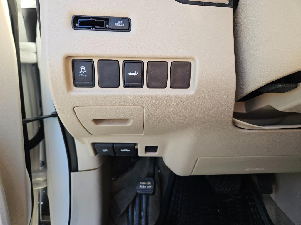 2015 Nissan Murano - $13,000