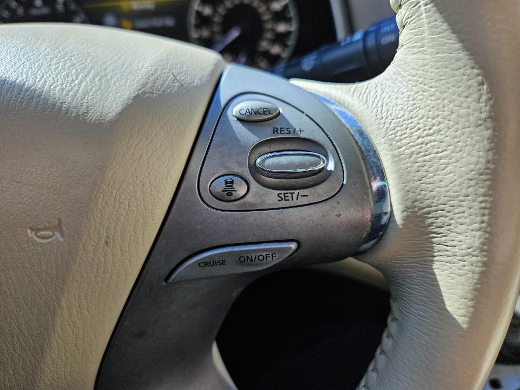2015 Nissan Murano - $13,000